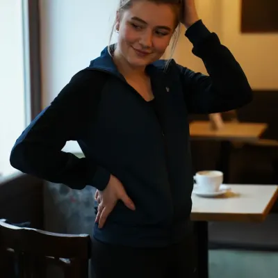 Аня, 28