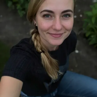 Женя
